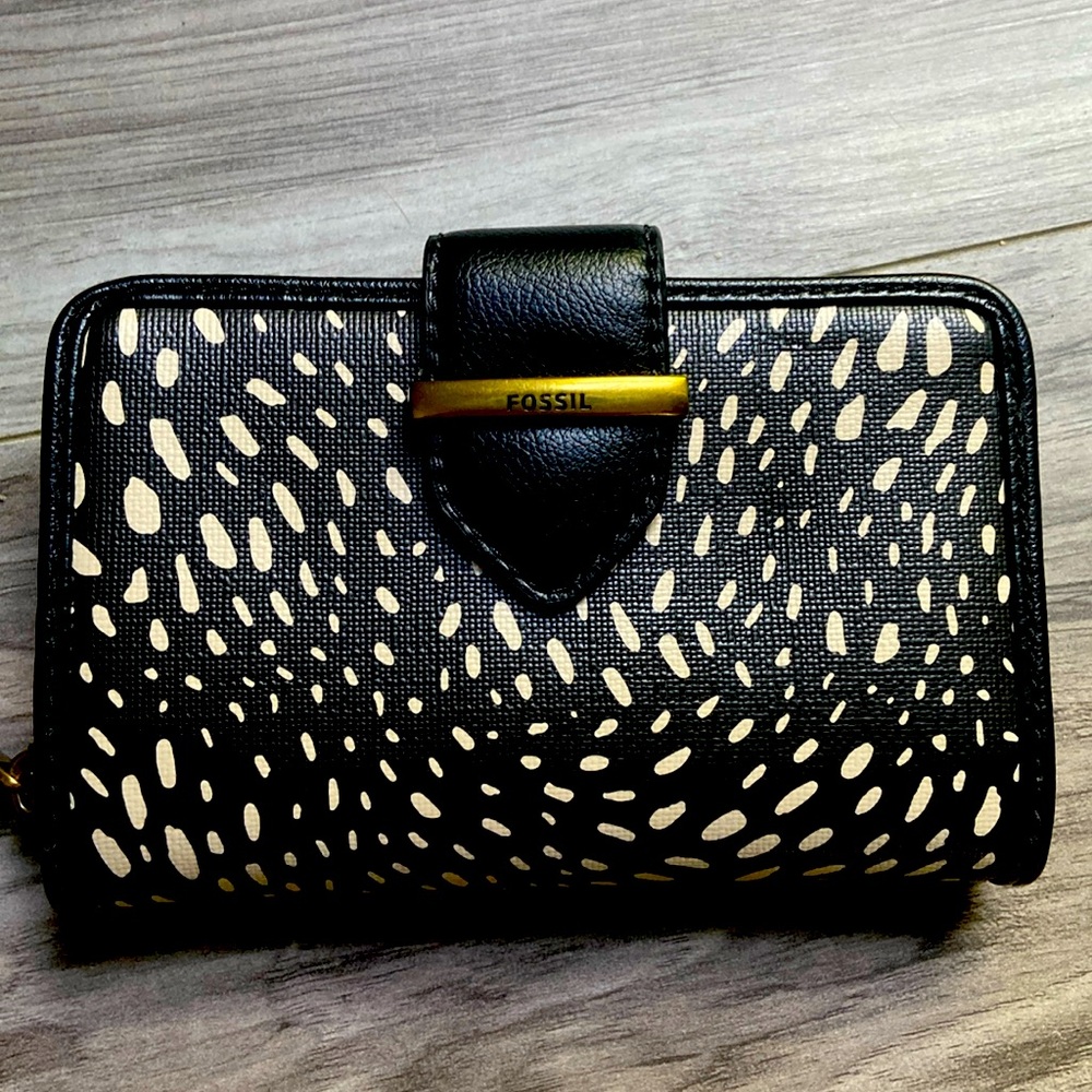 Fossil wallet
